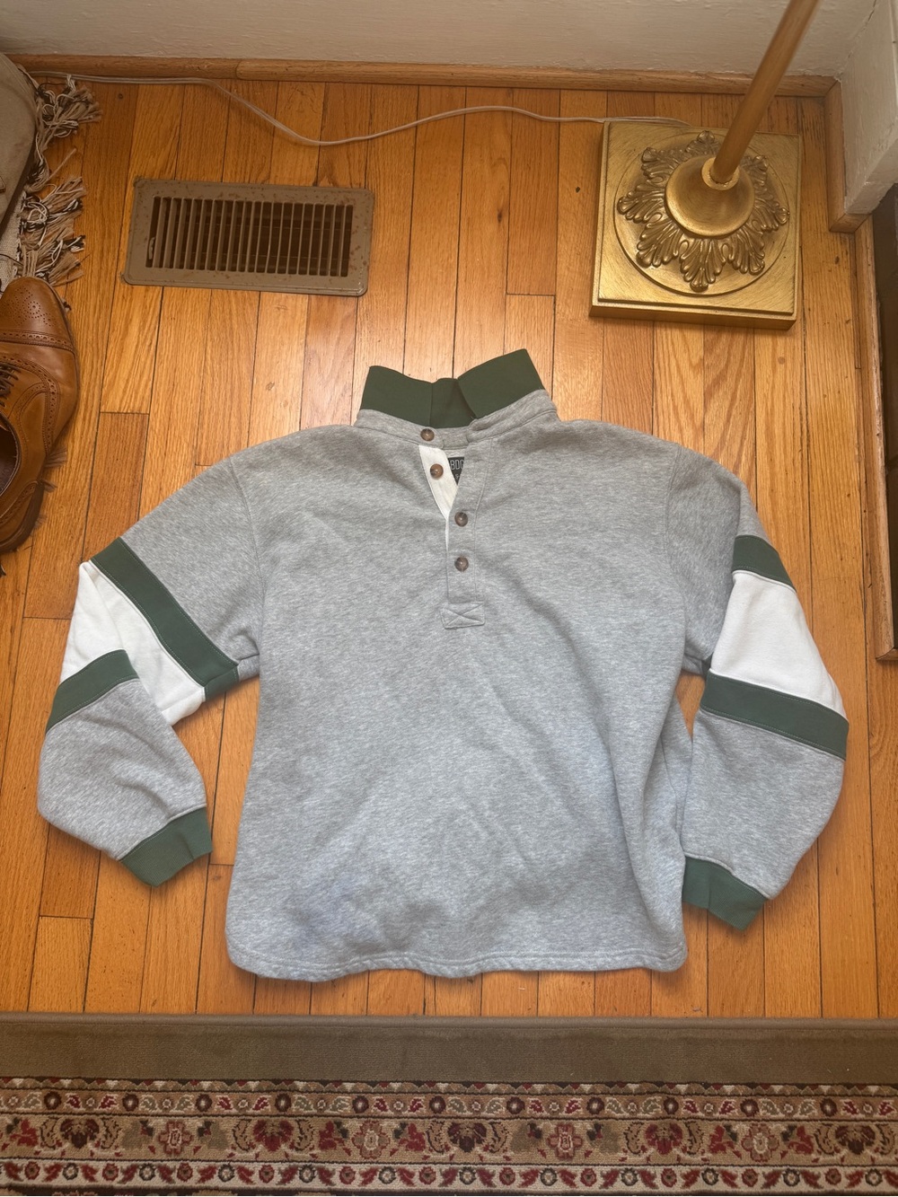 Urban Outfitters Pullover Sweatshirt